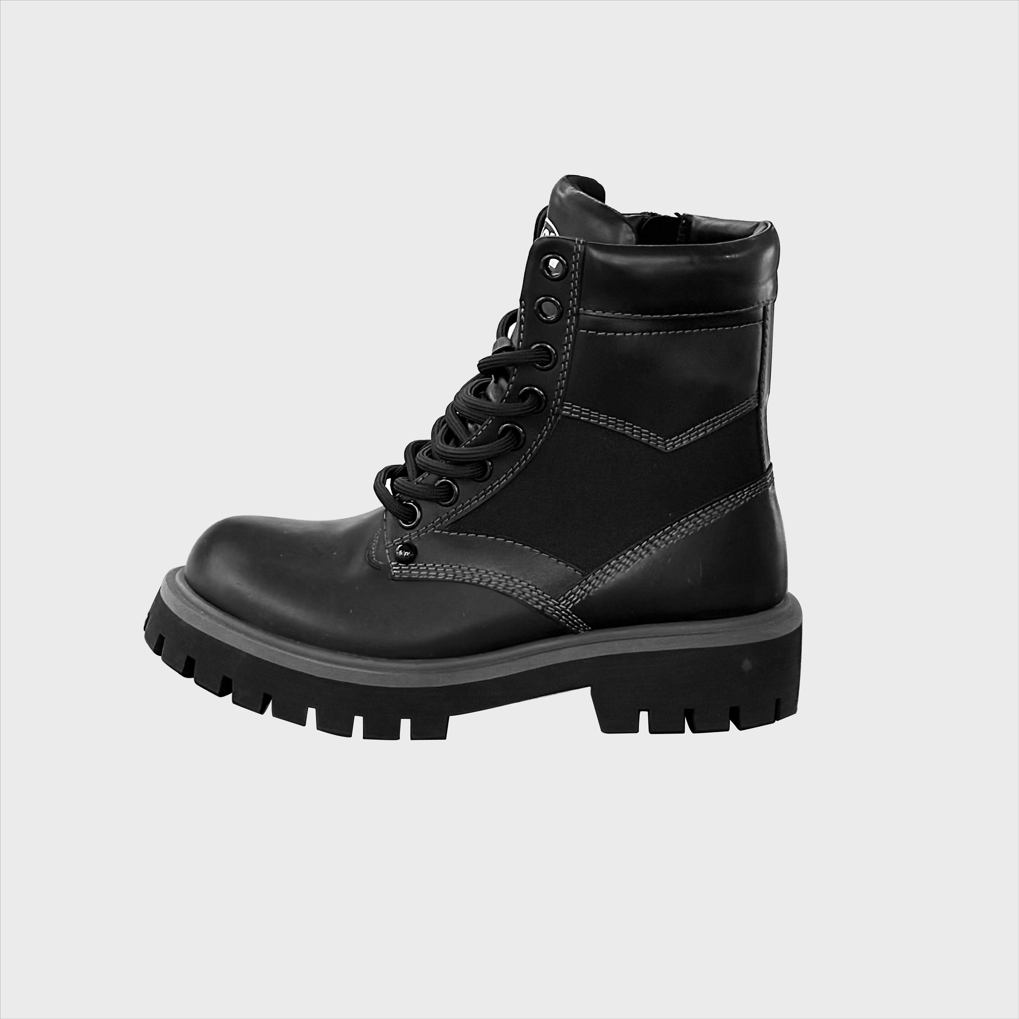 Genesis Boot