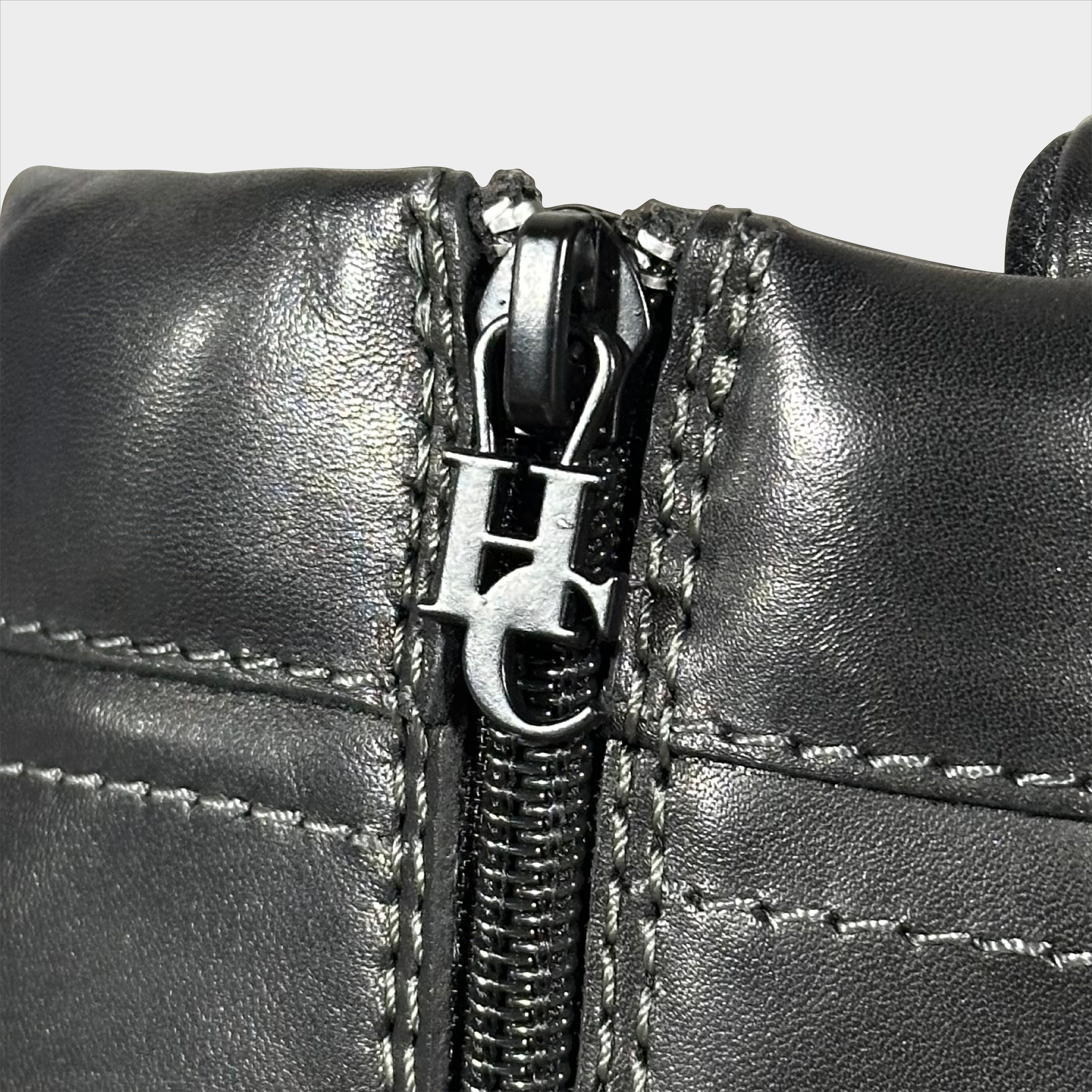 Genesis Boot