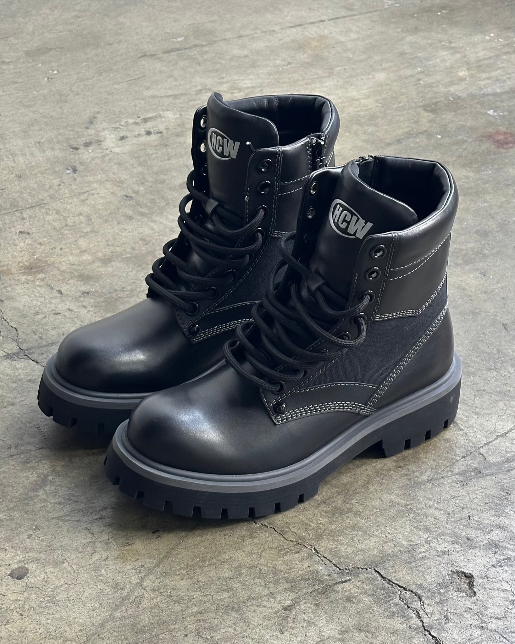Genesis Boot