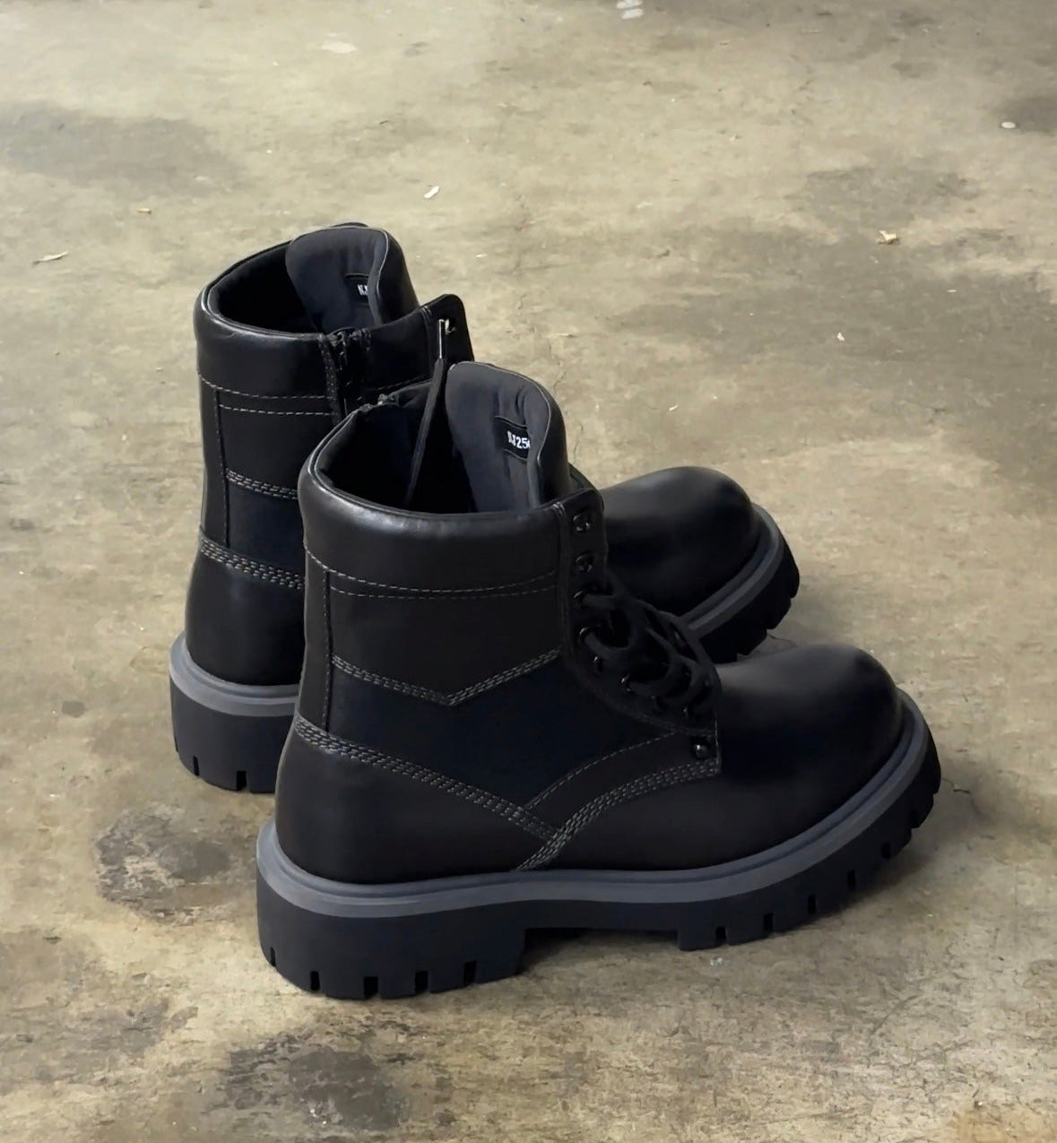 Genesis Boot